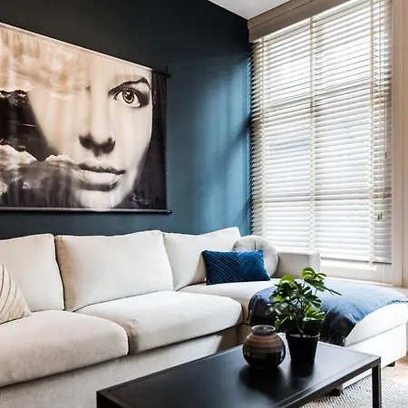 Apartment Viognier